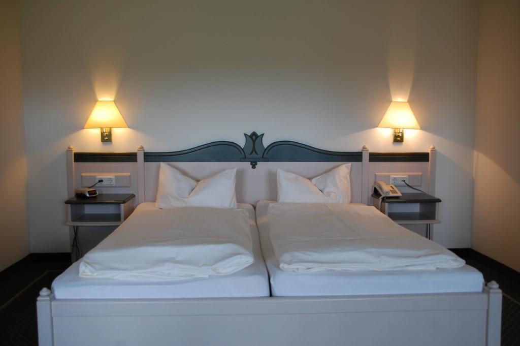 Gutshaus Redewisch Hotel & Restaurant Boltenhagen  Habitación foto